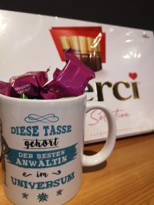 Tasse mit bester Anwältin Unisversum